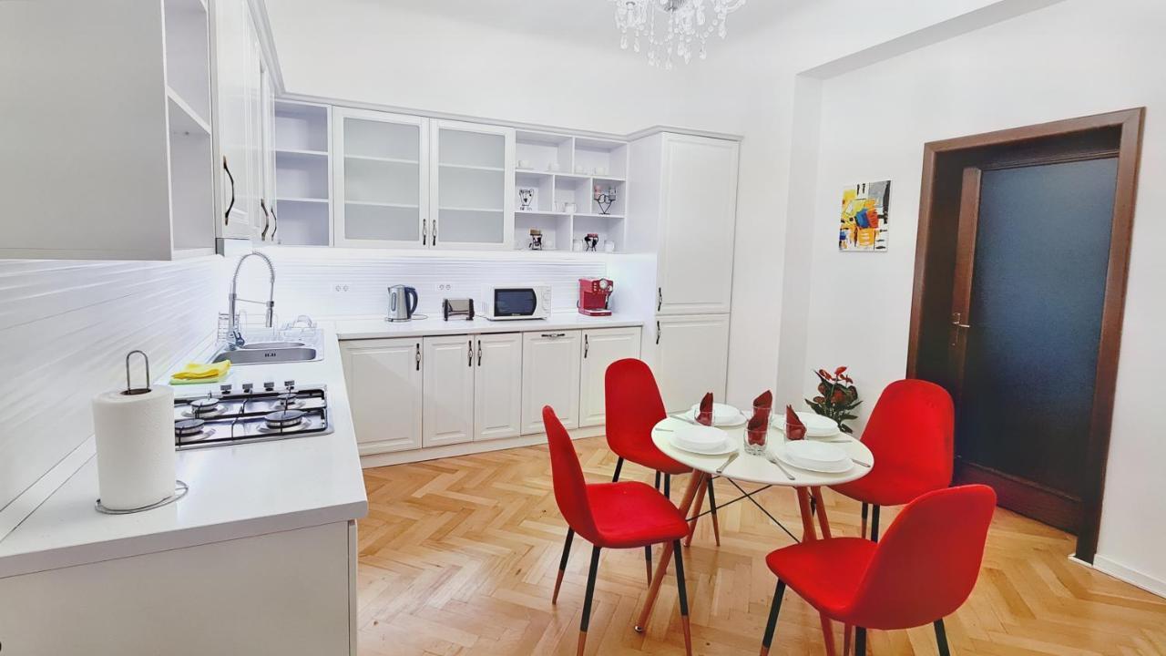 Spacious 5* Luxury In Historic Center Free Parking Cluj-Napoca Exterior foto